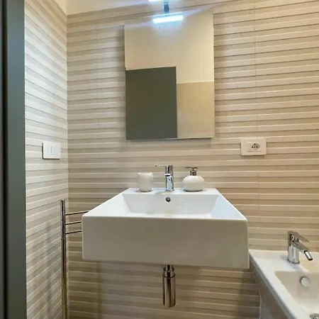 Lb Silviocentro باليرمو